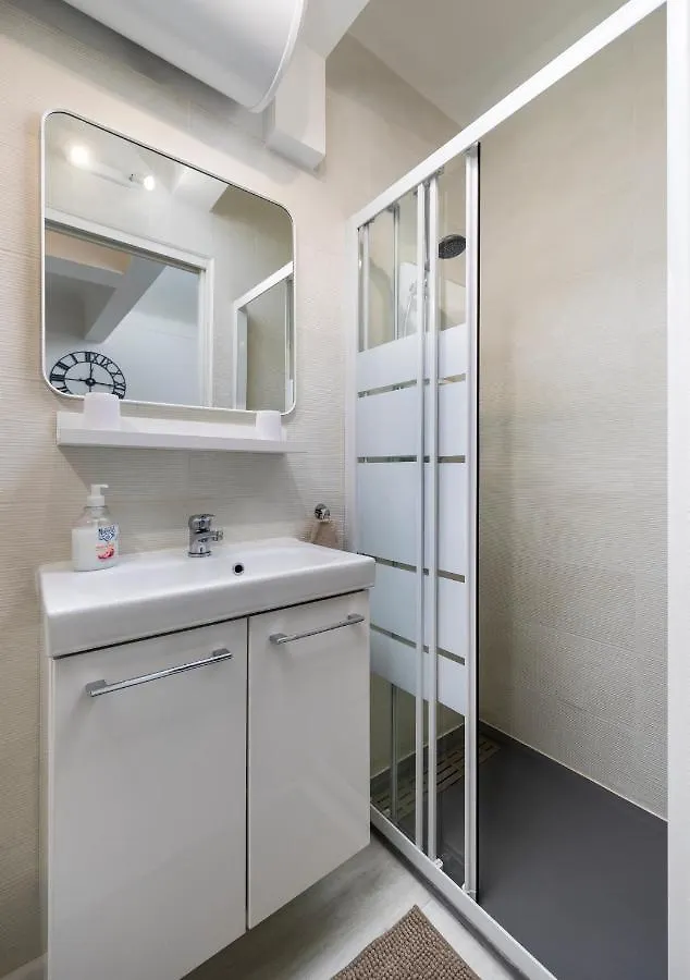 Apartment Bord De Mer- Studio Avec Jardin Roquebrune-Cap-Martin
