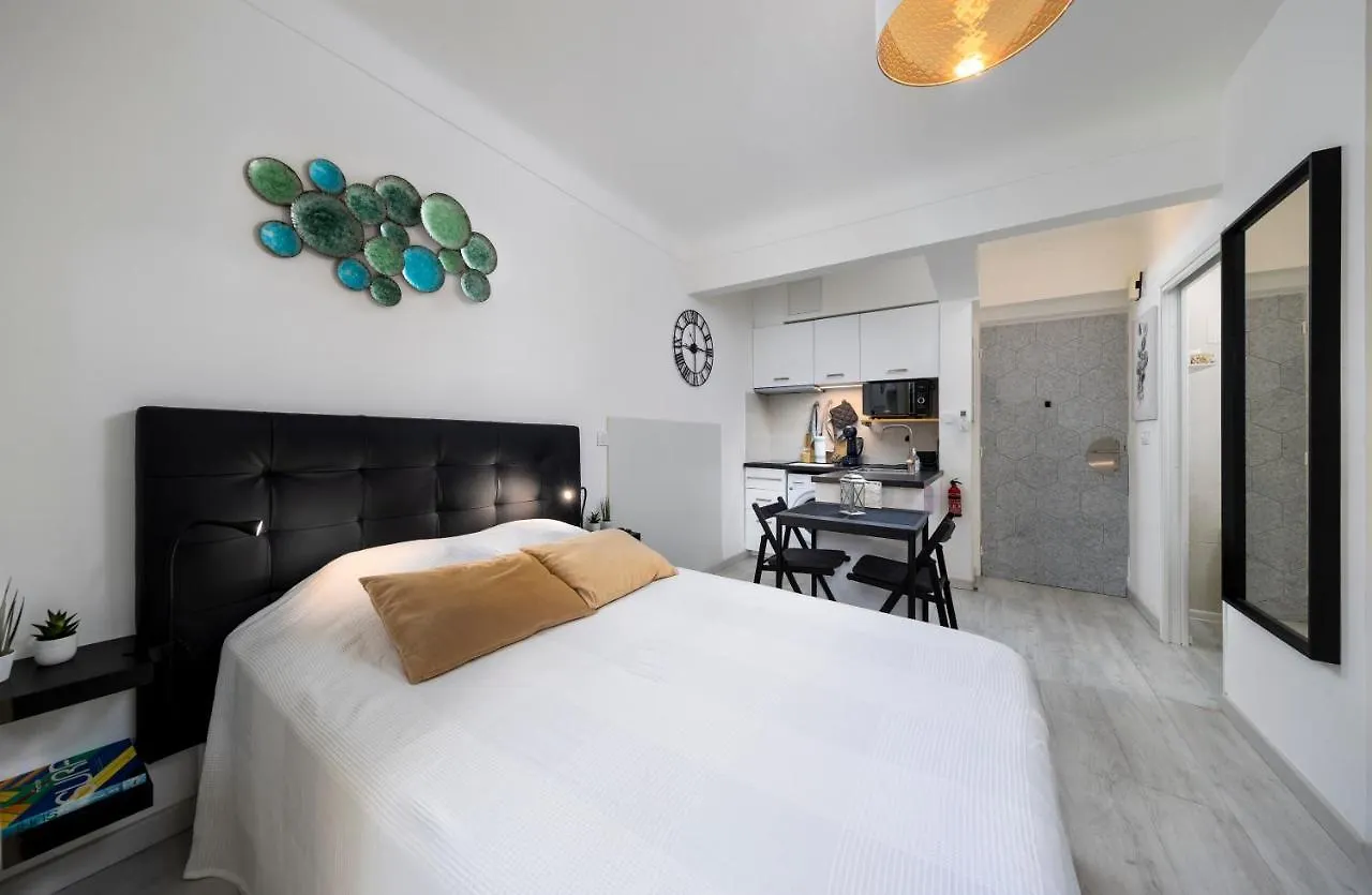 Apartment Bord De Mer- Studio Avec Jardin Roquebrune-Cap-Martin